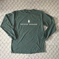 Rockin' Around the Christmas Tree - Holiday Design - Retro Long Sleeve-Shirt Comfort Colors